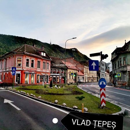 Old City Romantic Studio Брашов Экстерьер фото